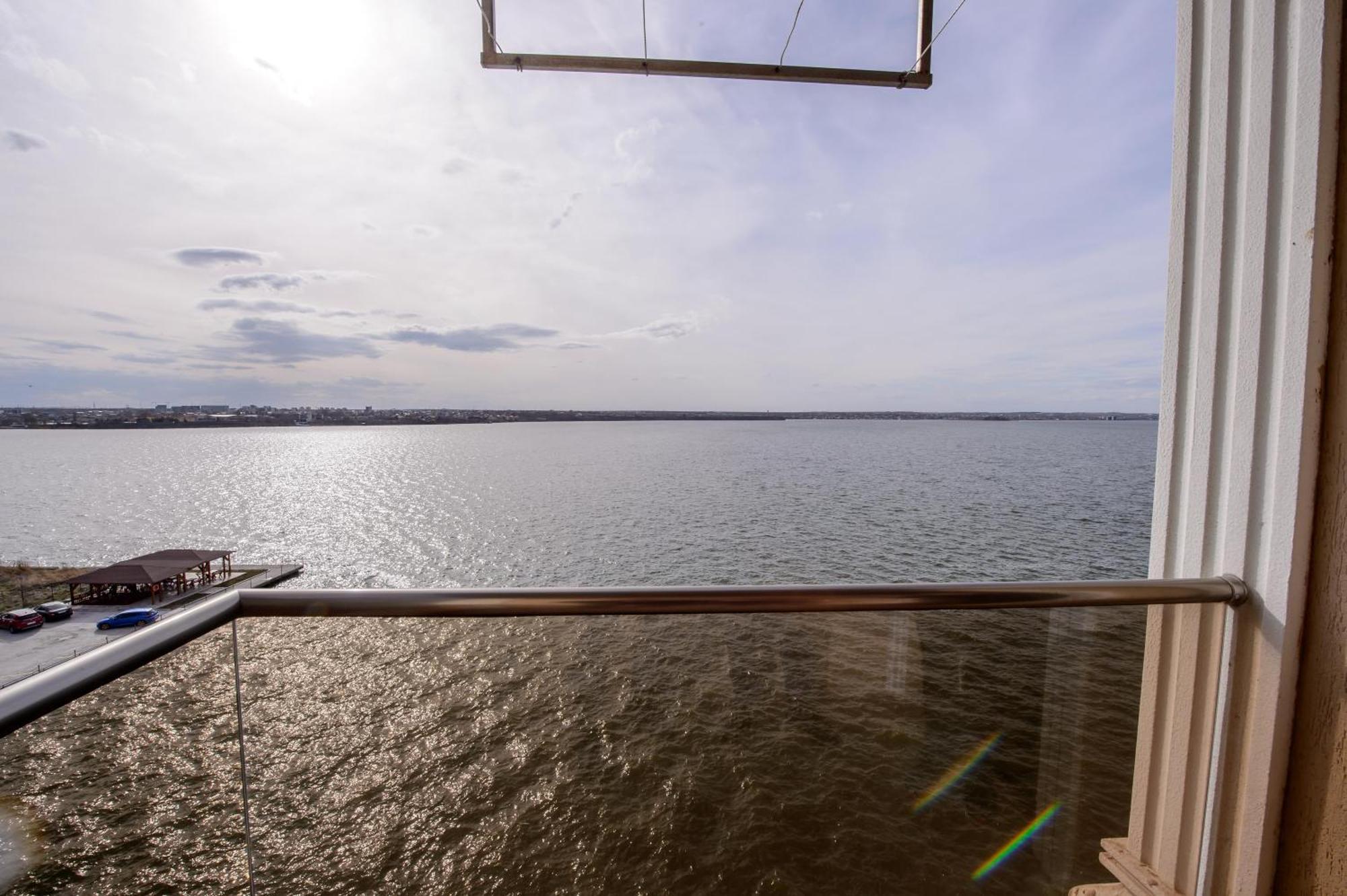 Solid Residence Мамая Екстер'єр фото